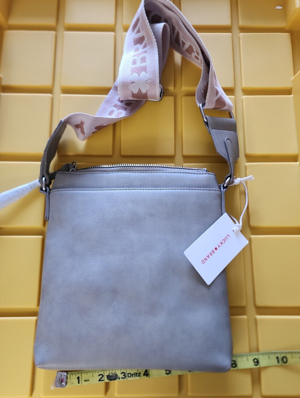 NEW Lucky Brand Tan Crossbody Bag with Branded Strap. GORG!!
